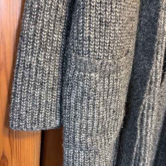 MATE Charcoal, Oversized Cardigan - Picture 5 of 6